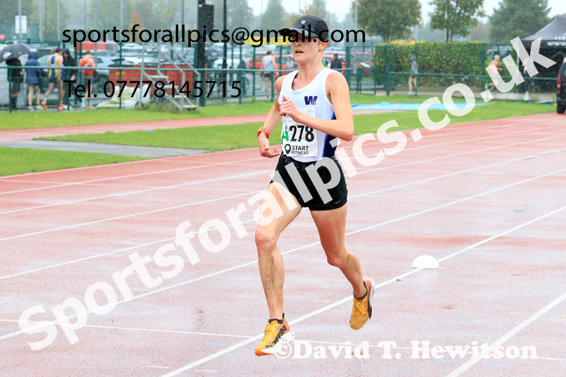 Senior Womens 4 Stage 2025 Northern Athletics Autumn Road Relays, Leigh, Lancashire. Photo: David T. Hewitson/Sports for All Pics